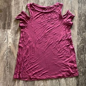 Soft & sexy maroon open shoulder blouse